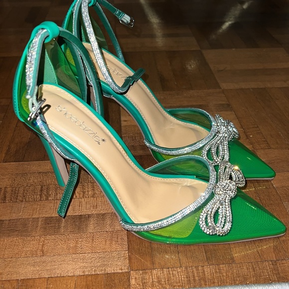 Double Bow embellished pumps - Picture 4 of 4